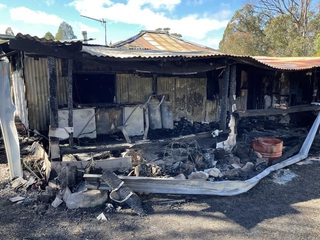 Family lose everything in Applethorpe house fire 2021