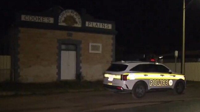 Police are hunting a group of thieves who stole a ute from a home at Cooke Plains near Tailem Bend. Picture: 7NEWS Adelaide