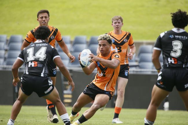 Xavier Tauaifaiga playing for the Tigers. Picture Warren Gannon Photography