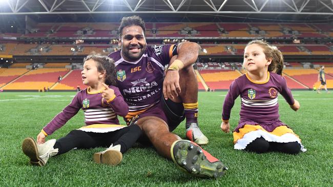 Sam Thaiday with his daughters Gracie and Ellsie after his final game for the Broncos. Picture: AAP Image/Dave Hunt