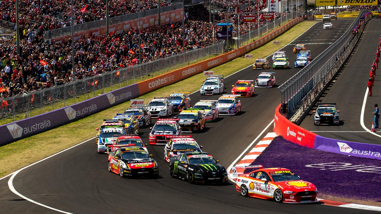 There were 26 cars on the Bathurst grid following the addition of two wildcards. Picture: Daniel Kalisz