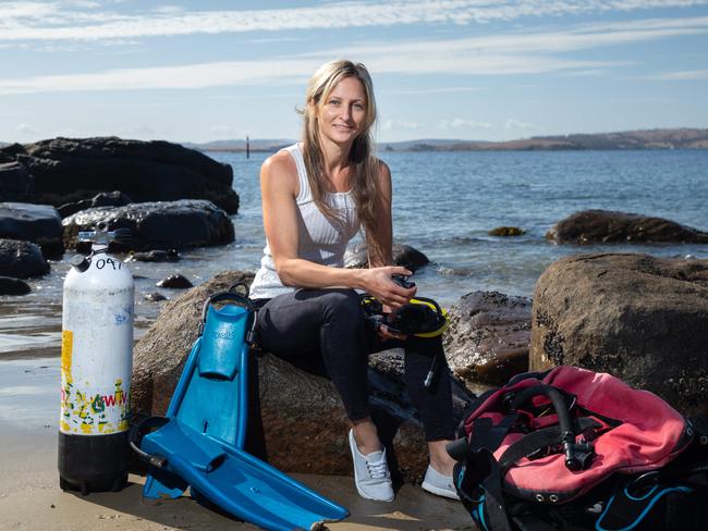 Dr Jemina Stuart-Smith a marine biologist at IMAS (Institute for Marine and Antarctic Studies) in Hobart who is researching the endangered Red Handfish.18/02/2019photography  Peter Mathew