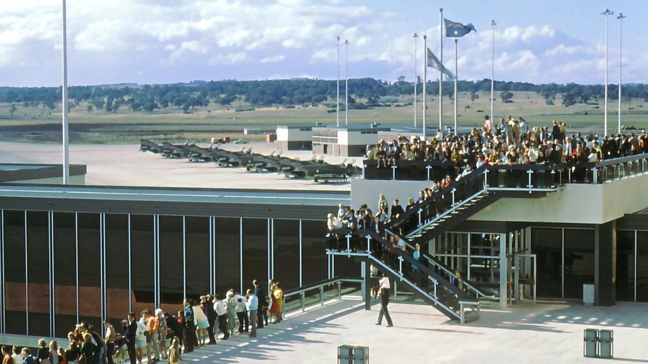 Melbourne Airport anniversary: How Tullamarine has changed in 50 years ...