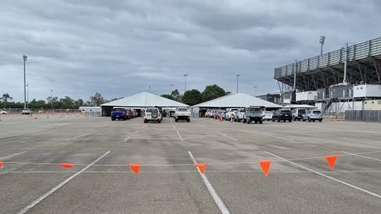 Six lanes were operating for Covid-19 testing at the Willows Sports Complex (1300 Smiles Stadium) on Thursday morning with a queue of vehicles quickly building up. Picture: Supplied.