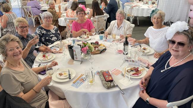 Melbourne Cup in Port Macquarie: Jenny Marshall, Narelle Morris, Sandy Andrews, Nola Faulkes, Chris Tracey, Gail Alvarez and Barb Pengilley at Settlers Inn.