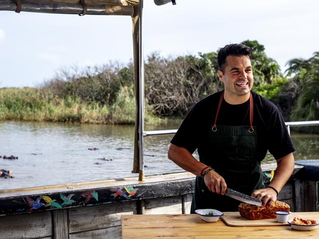 South African celebrity chef Warren Mendes in Food Trail South Africa.