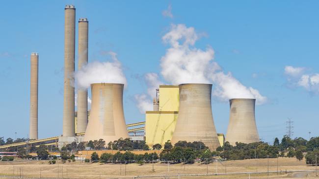 Forcing the closure of coal-fired power stations and force-feeding useless ‘clean’ energy into wrecking the grid was insanity.