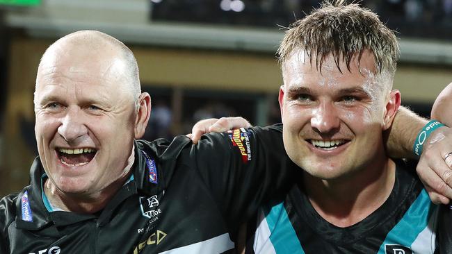 AFL FINALS - Thursday, 1st October, 2020, First Qualifying Final. Port Adelaide v Geelong Cats at the Adelaide Oval. Port Adelaide coach Ken Hinkley with Ollie Wines after the win Picture: Sarah Reed