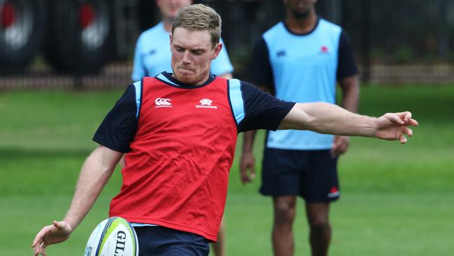 The Waratahs have signed former Rebels playmaker Bryce Hegarty.