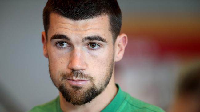 Socceroos Mat Ryan speaks to media at Sydney airport, 18th November 2018. Picture by Damian Shaw