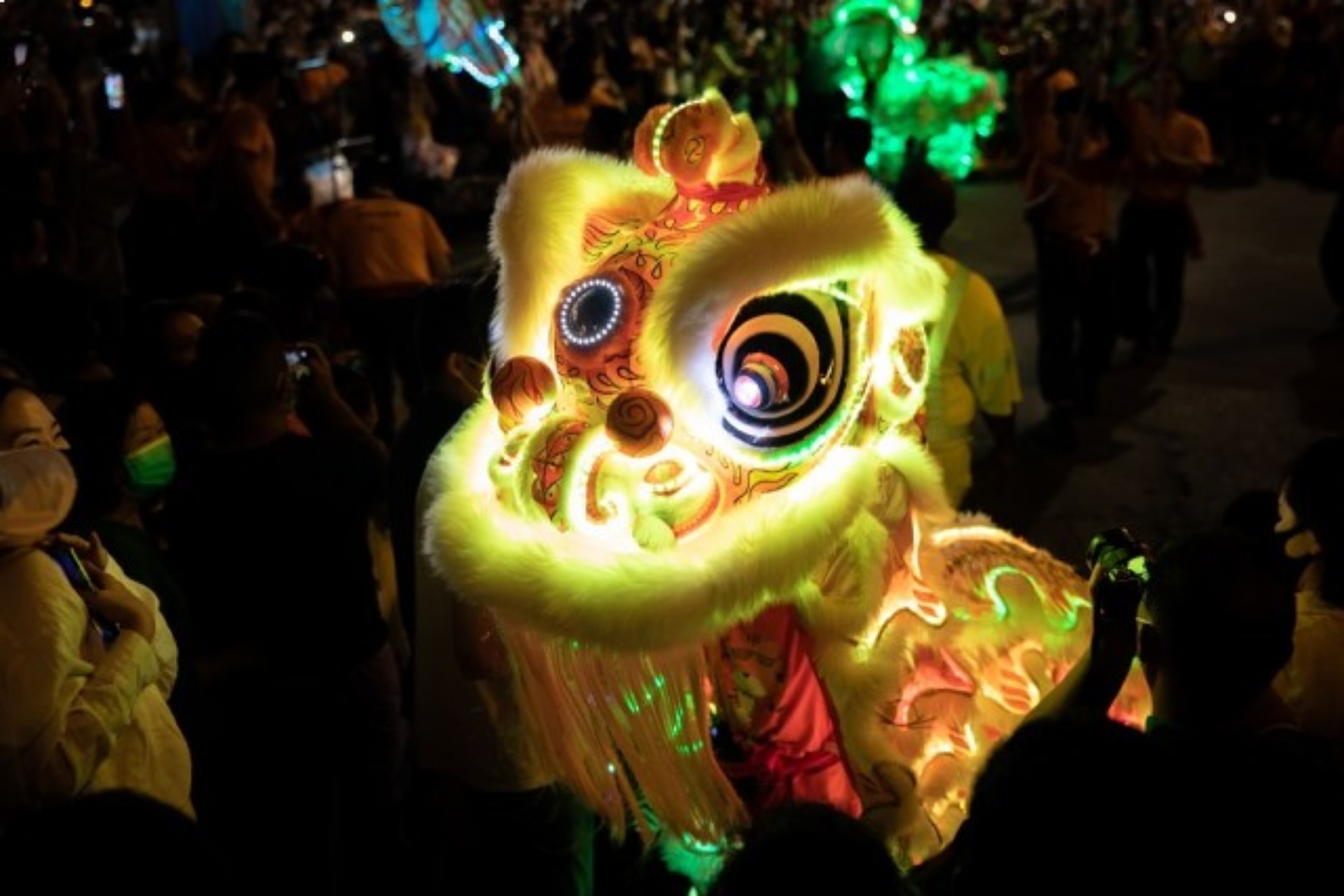 <p><i>Image credit: courtesy of City of Sydney</i></p><h3><b>Immerse yourself in the Sydney Lunar Festival&nbsp;</b></h3><p>The Lunar Festival returns to Sydney next January to usher in the New Year, and it brings with it a roster of events for the whole family to immerse themselves in. From public art installations to food markets and dragon boat races, from February 10 to 25, Sydney will be ushering in the Year of the Dragon with enthusiasm.</p><p><i>The Sydney Lunar Festival will run from February 10 to 25. For more information, visit </i><a href="https://www.cityofsydney.nsw.gov.au/" target="_blank" rel="noopener"><i>cityofsydney.nsw.gov.au</i></a></p>