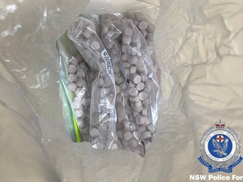 Hundreds of MDMA caps found in Nowra drug bust