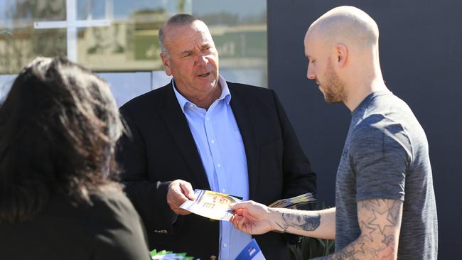 Wagga Councillor Paul Funnell (centre) wants to revoke all arrangements with China following the outbreak of the coronavirus pandemic in Wuhan.