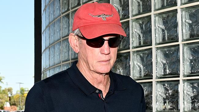 REDCLIFFE, AUSTRALIA – OCTOBER 15: Wayne Bennett arrives at the Redcliffe Leagues Club to attend a meeting on October 15, 2021 in Redcliffe, Australia. The Dolphins will join the NRL for the 2023 season, becoming the 17th team in the competition. (Photo by Bradley Kanaris/Getty Images)