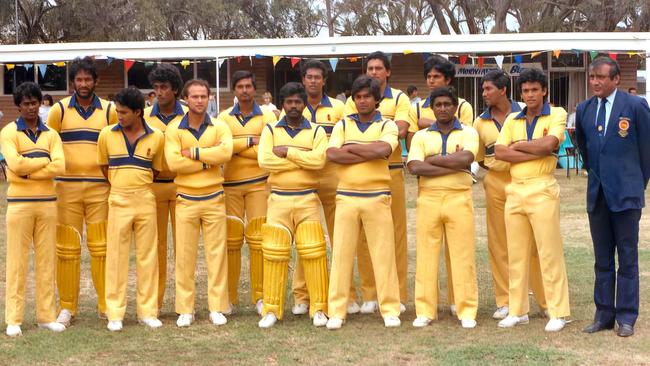 The Sri Lankan team at Hastings. Back row: Ravi Ratnayeke, Rumesh Ratnayake, Brendon Kuruppu, Vinodhan John, Granville De Silva, Uvais Karnain, Asantha De Mel. Front: Somachandra (DS) De Silva, Sidath Wettimuny, Marlon Von Hagt, Amal Silva, Arjuna Ranatunga, Duleep Mendis, Ranjan Madugalle, Neil Chanmugam (manager). Pic: Ed Parker collection