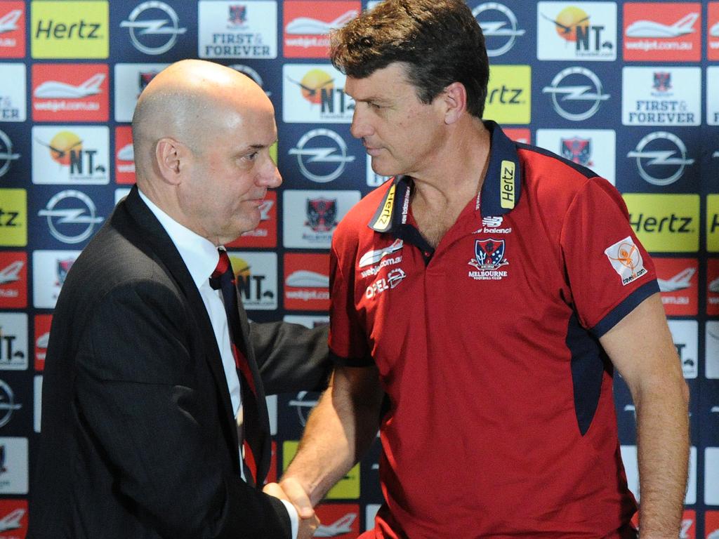 Peter Jackson eventually convinced Roos to take the Melbourne coaching job.