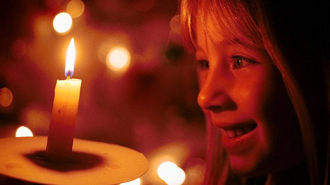 Your guide to carols by candlelight on the Gold Coast for 2016 | Gold ...