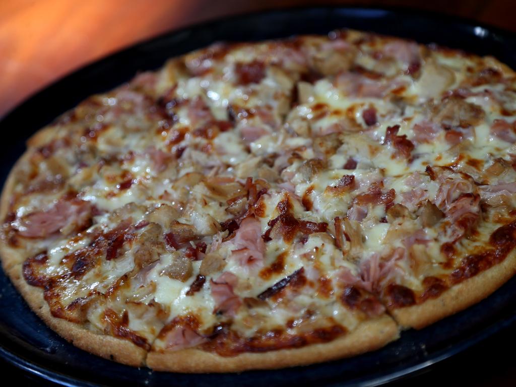 How a man’s strange pizza order ended with a stealing charge