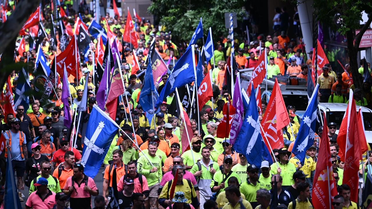 In Pictures Cfmeu Protest Explodes On Brisbane Cbd Streets The Courier Mail