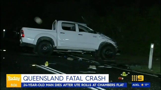 Man killed in HiLux rollover (9 News)