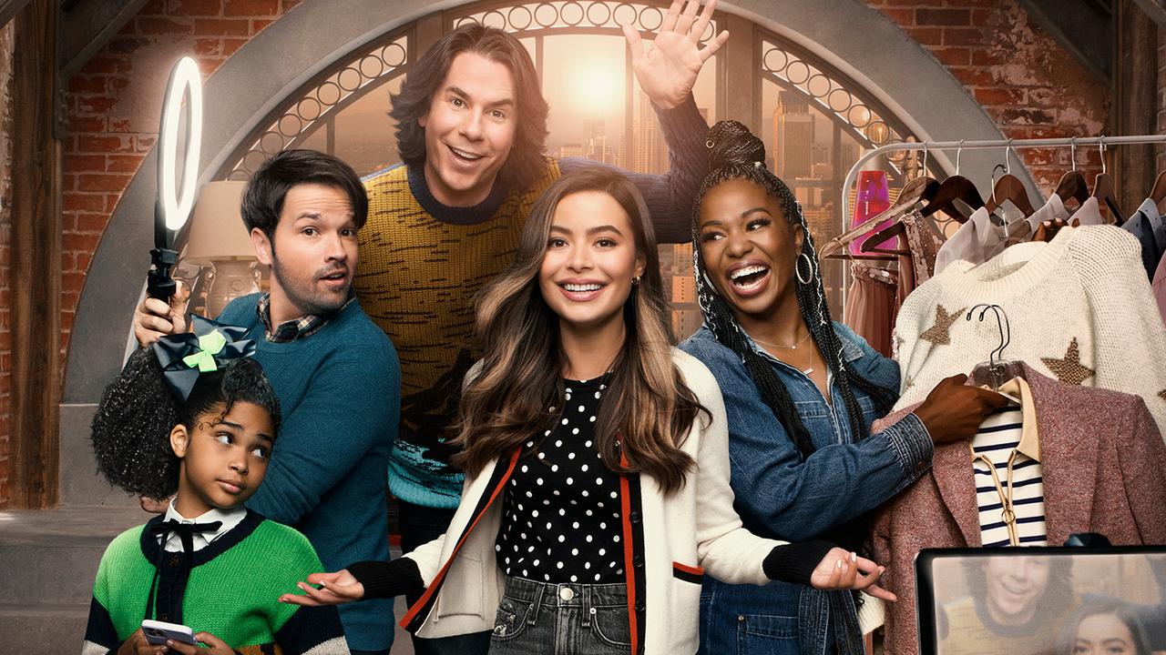 iCarly returns after almost 10 years away.