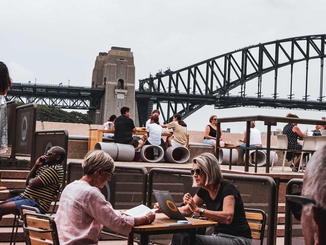 SYDNEY, AUSTRALIA - NCA NewsWire Photos December, 05, 2020 General views at Circular Quay as NSW eased  Covid-19 restrictions . Picture: NCA NewsWire/Flavio Brancaleone