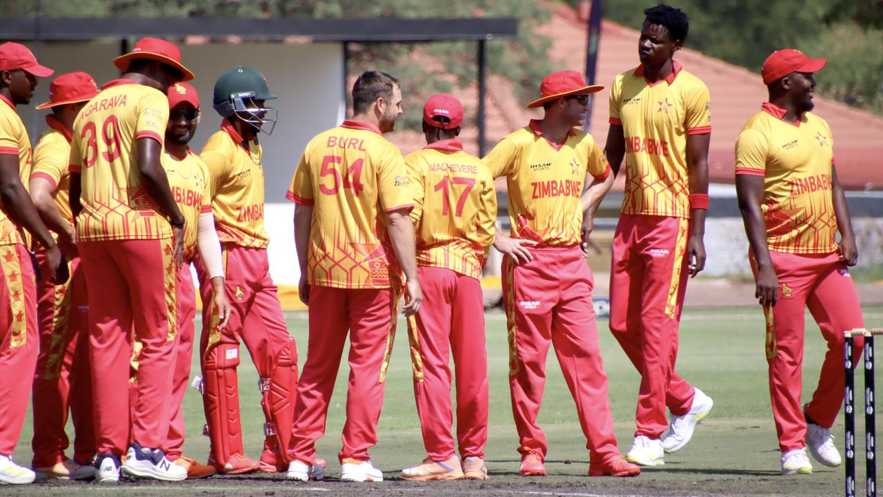 L'équipe masculine de cricket du Zimbabwe.  Photo : Twitter/@ZimCricketv