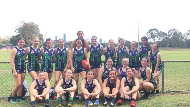 Helensvale State High School Senior Women's Football Team.