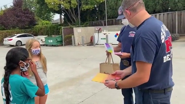 Kids Give Thank You Cards To San Jose Firefighters Daily Telegraph