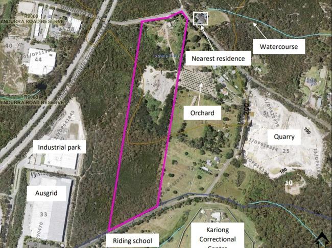 Kariong Sand and soil recycling facility: Map showing premises surrounding the subject site at 90 Gindurra Road Somersby.