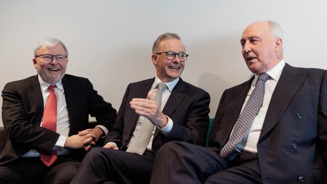 Anthony Albanese with Kevin Rudd and Paul Keating before the labor campaign launch in Perth WA Great to sit down with @MrKRudd and Paul Keating – two Prime Ministers who left lasting legacies, who changed Australia for the better, and who never said, “it’s not my job”.