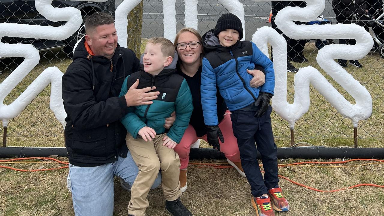 (L) to (R) Nathan, Elliot, Nicole and Connor at Snowflakes in Stanthorpe 2023.