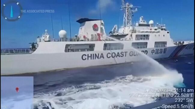 Chinese vessel uses water cannon on Philippine boat