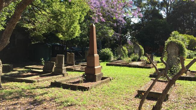 The site includes a graveyard with plots of the early pioneer families.