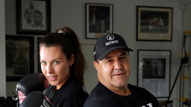 Kate McLaren is being coached by Australian boxing legend Jeff Fenech. Picture: Toby Zerna