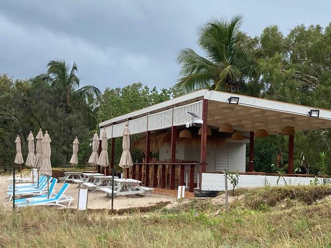 The Keppel Beach Club appears to be abandoned.