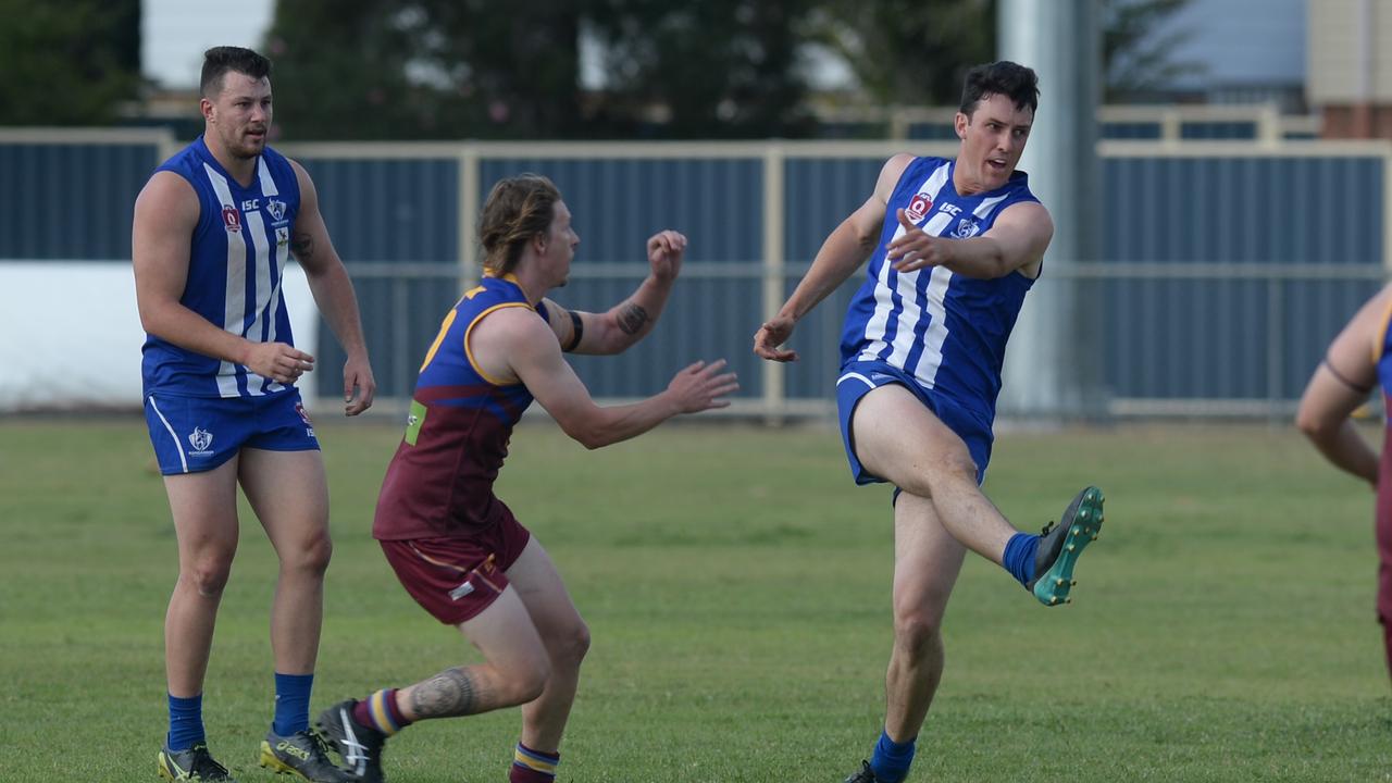 AFL Capricornia: Brothers' Benjamin Cumming kicks