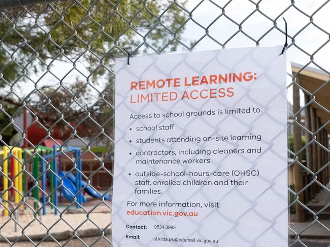 MELBOURNE, AUSTRALIA - APRIL 15: A sign outside St Kilda Primary school notifying of limited access under remote learning restrictions on April 15, 2020 in Melbourne, Australia. The Federal Government has closed all non-essential business and implemented strict social distancing rules, while public gatherings are now limited to two people. New South Wales and Victoria have enacted additional lockdown measures to allow police the power to fine people who breach the two-person outdoor gathering limit or leave their homes without a reasonable excuse. Queensland, Western Australia, South Australia, Tasmania and the Northern Territory have all closed their borders to non-essential travellers and international arrivals into Australia are being sent to mandatory quarantine in hotels for 14 days. (Photo by Asanka Ratnayake/Getty Images)