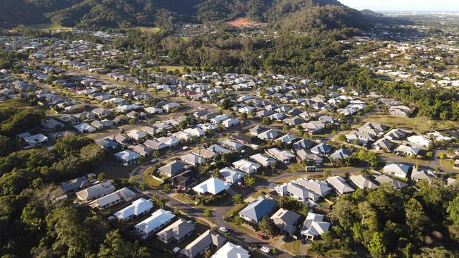 New homes and real estate at Bentley Park. Picture: Brendan Radke