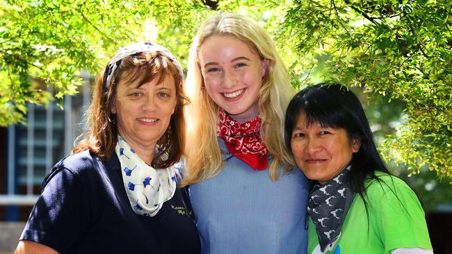 Hurlestone community come together for Bandana Day | Daily Telegraph