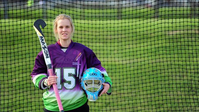 Hannah Astbury is a 14-year-old goalkeeper prior to representing the Queensland schoolgirls.