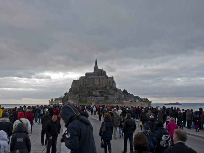 Supertide' isolates Mont Saint-Michel in France