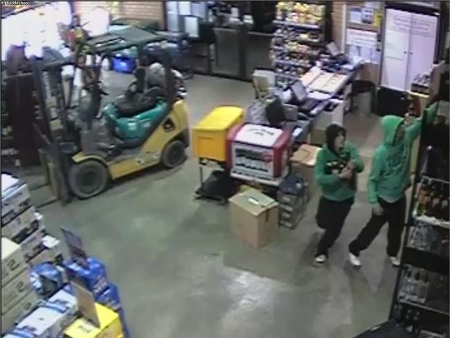 CCTV captures a hotel break-in at Tamworth.