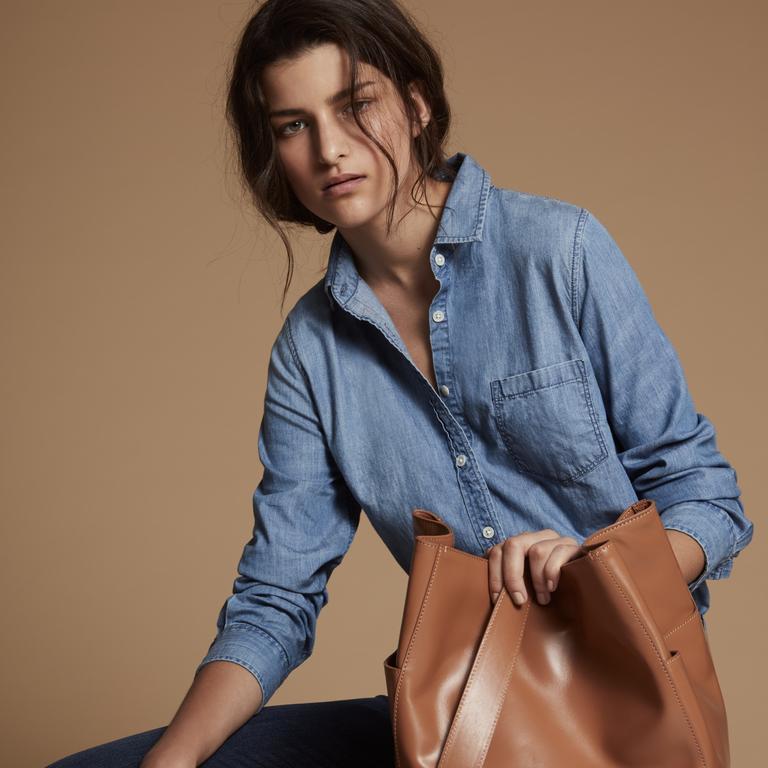 Mon Purse enabled buyers to design and monogram their own leather bags and accessories.