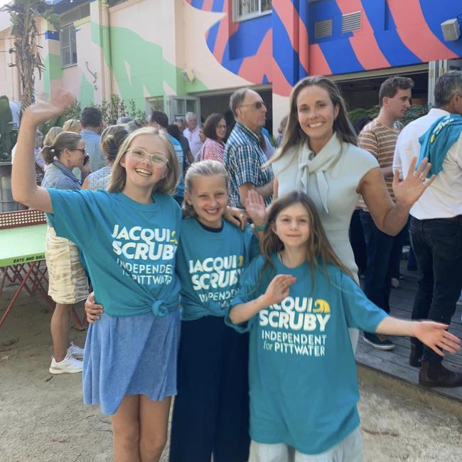 Independent 'teal' candidate Jacqui Scruby for Pittwater at the NSW Election, March 25, 2023, with young supporters. Picture: Facebook (Jacqui Scruby)