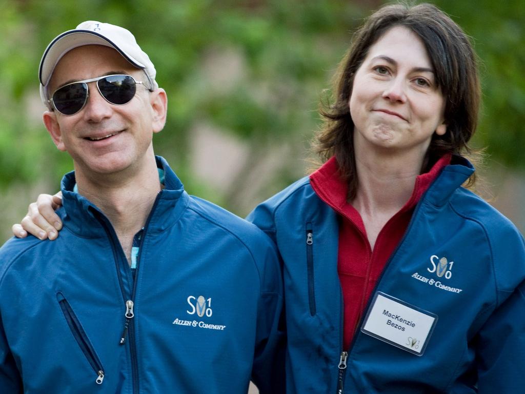 Jeff Bezos’ exwife MacKenzie to give half her fortune to charity