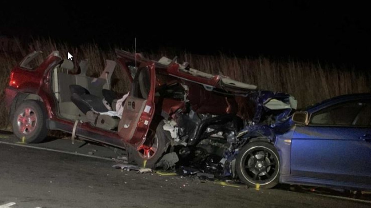 One dead, two injured in head-on crash on Bruce Highway, Tiaro | The ...