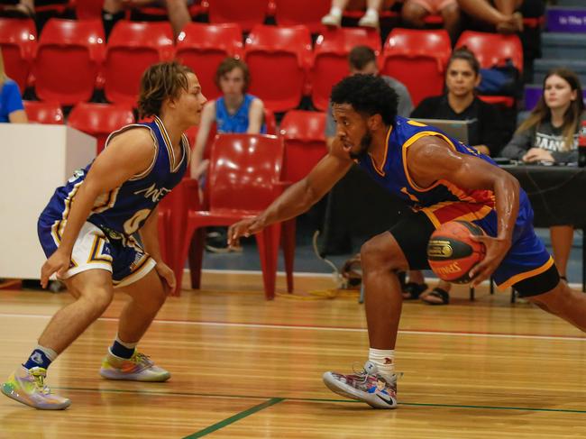 Ansett young gun Anthony Rowse was one of the standouts in the match up against Palmerston. Picture: Glenn Campbell