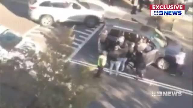 School mums fight over car space caught on video (Channel 9)