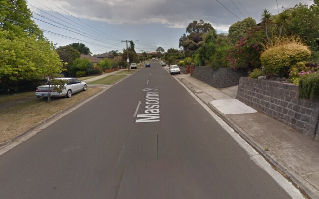 Moonee Valley Council has embargoed fines for people parking on nature strips on Mascoma St because it is so narrow. Source: Google Maps